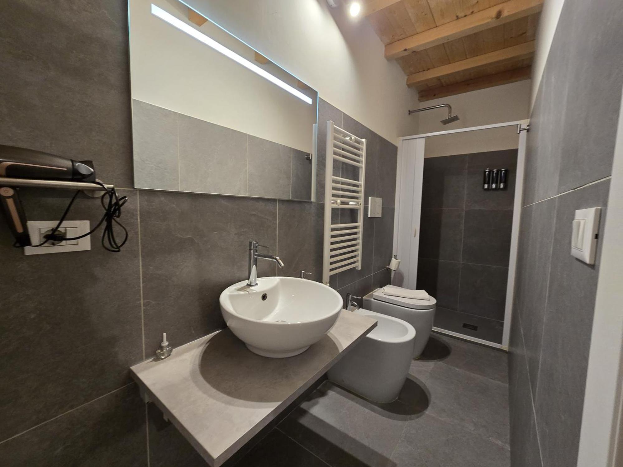 La Ca' Pezzana Affittaly Apartments Болоня Екстериор снимка