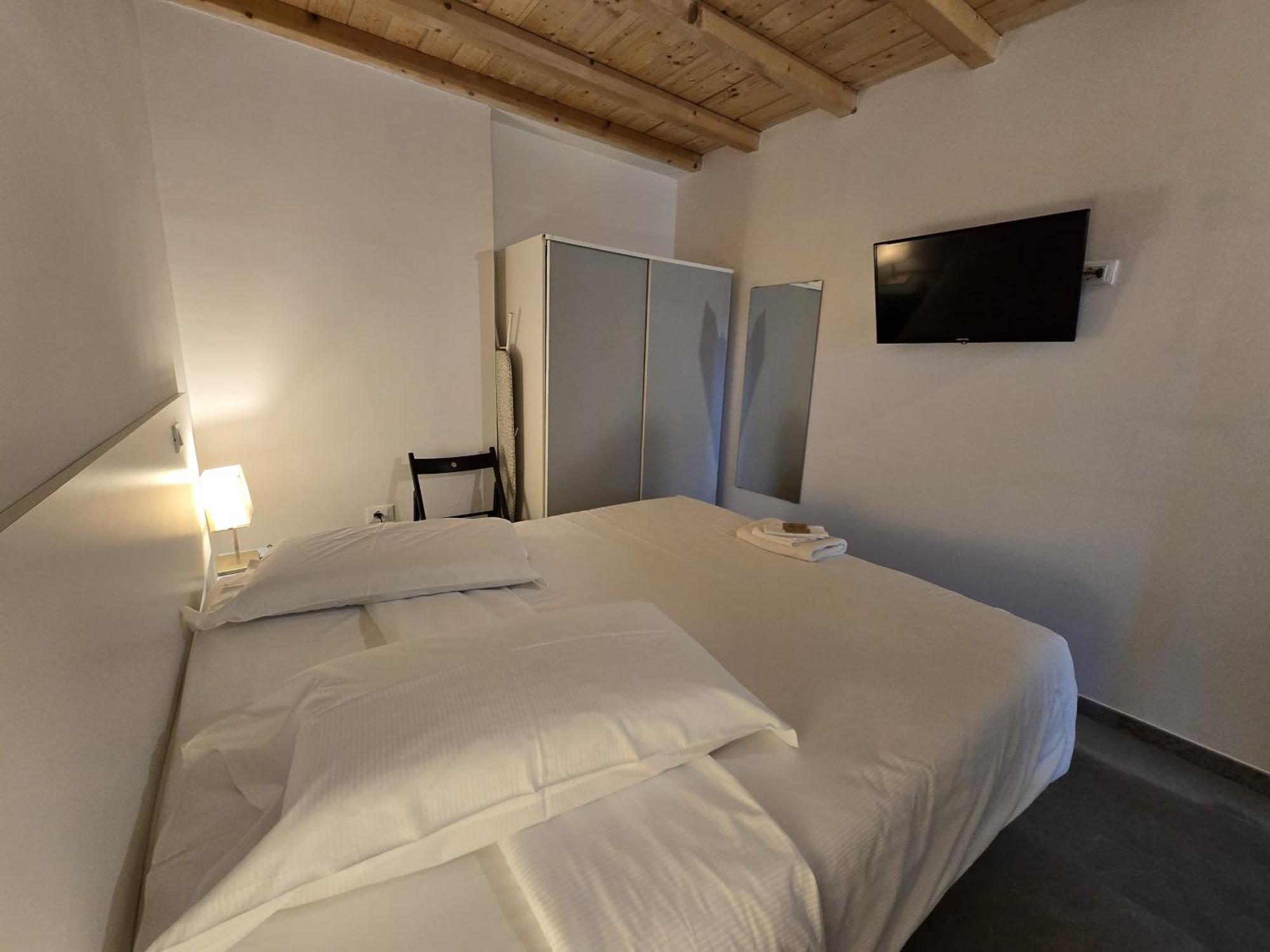 La Ca' Pezzana Affittaly Apartments Болоня Екстериор снимка